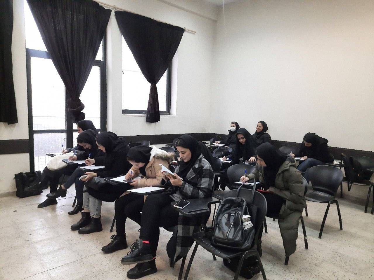 دکتر محمد هادی رستمی